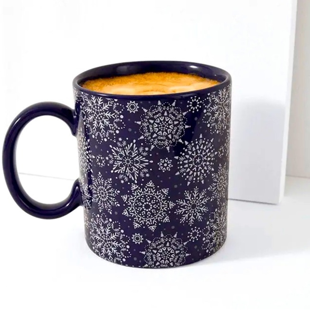 Chic & Tonic Navy/white Snowflake Mug 16 oz